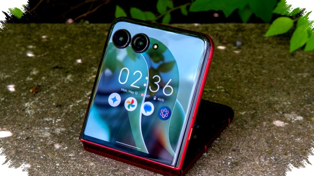 Bocoran Razr Ultra 2026 Terasa Familiar, Justru Bodinya yang Lebih Tebal Memicu Harapan Besar