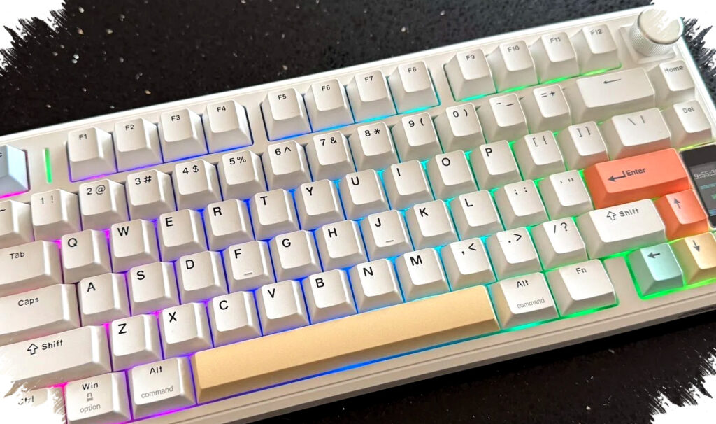 Epomaker TH80 V2 Pro Terasa Terlalu Lengkap untuk Kelasnya, Keyboard 75% Ini Sulit Diabaikan