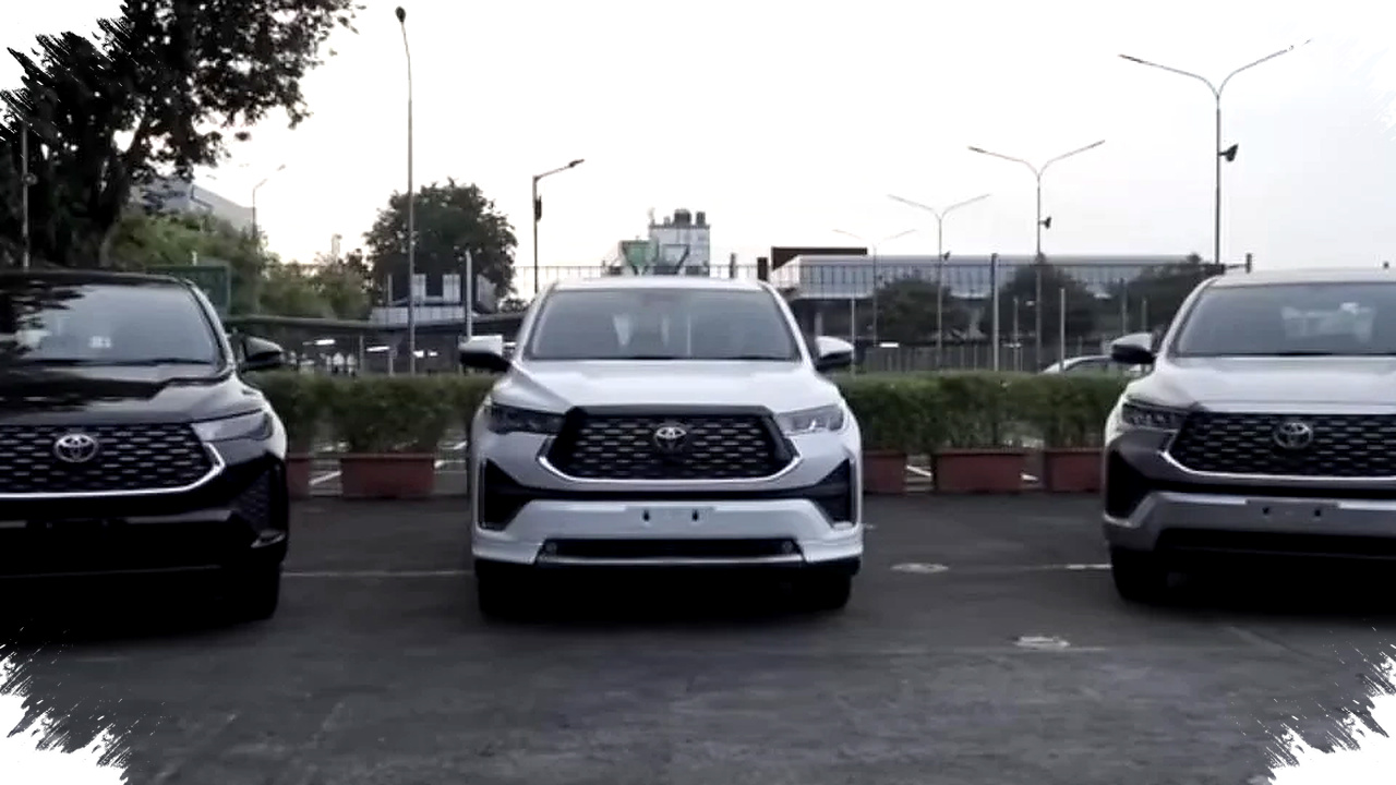 Toyota Lepas Innova Zenix Hybrid EV 2026, AC Kabin Pintar dan Harga Tembus Rp 626,9 Juta!