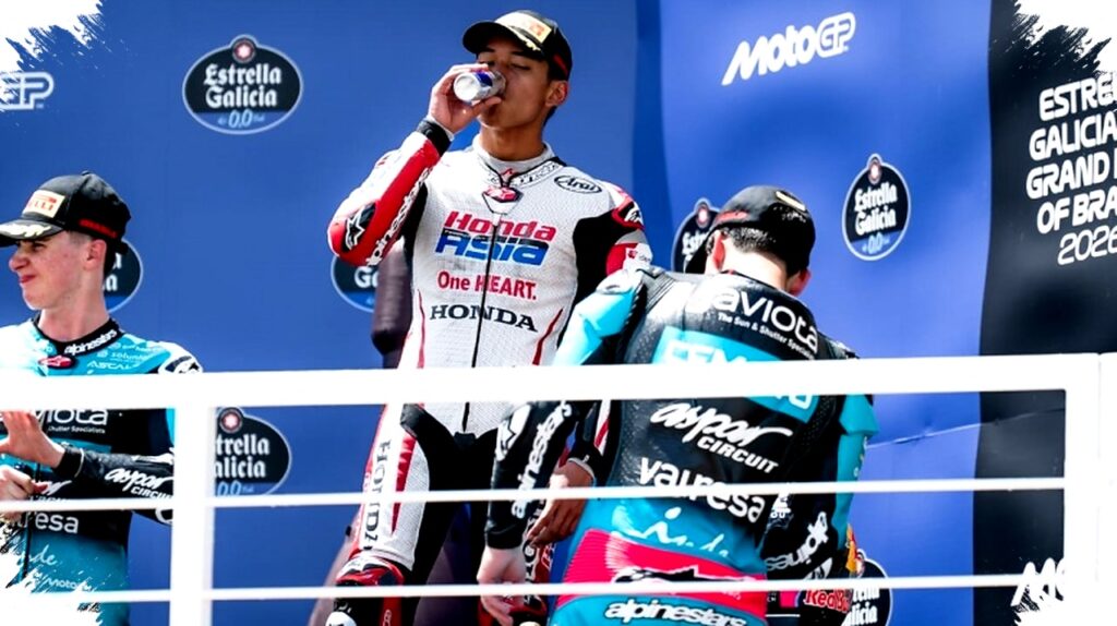 Podium Bersejarah Veda Ega Pratama, Aoyama Sebut Bakatnya Sangat Besar!