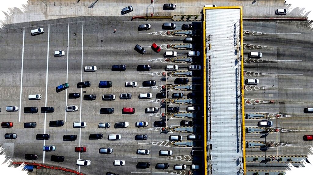 Saldo E-Toll Semarang-Jakarta Arus Balik, Rp 467.500 Jadi Patokan Mobil Pribadi