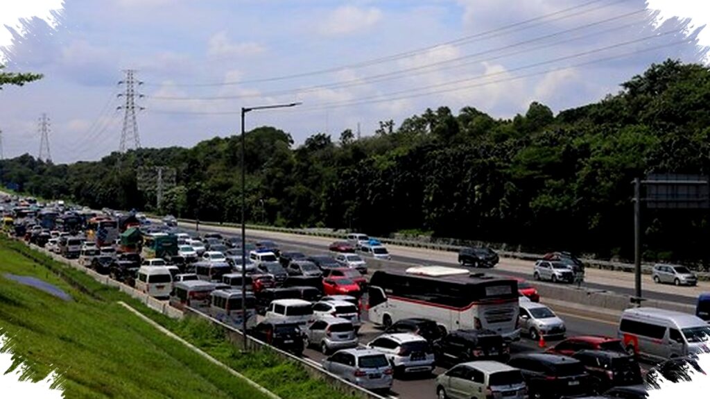 Tol Masih Macet di Arus Balik Lebaran, Saldo E-Toll Jadi Penyebab Diam yang Menghambat Jalan