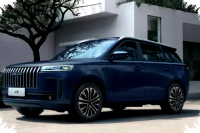 Jaecoo J5 Mesin Bensin 1.5 Turbo Lebih Mahal dari Varian EV, Kenapa Pilihan Ini Jadi Kontroversi?