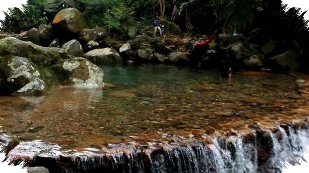 Liburan Keluarga di Bogor Menantang Penat, Keindahan Alam dan Petualangan Asri yang Menggoda!