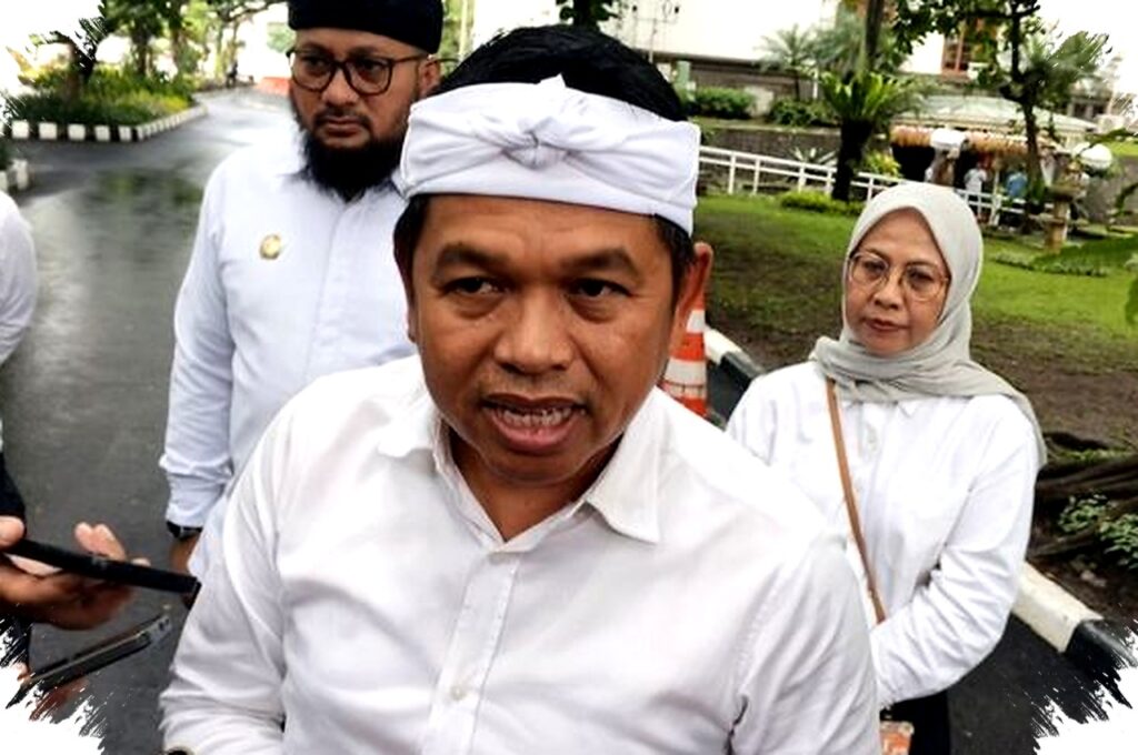 Dedi Mulyadi Tenggelamkan Parkir Liar di Perbatasan Bandung Barat-Subang, Gubernur Jabar Beri Peringatan Tegas