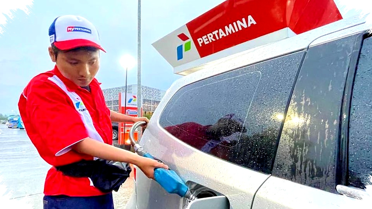 Indikator BBM Berkedip, Mobil Masih Bisa Jalan Berapa Km Lagi?