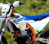 KTM 250 EXC-F 2026 Resmi Hadir, Motor Trail Spek Balap yang Irit 45 Km/Liter KTM 250 EXC-F 2026 Resmi Hadir, Motor Trail Spek Balap yang Irit 45 Km/Liter