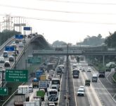 Mudik Memuncak di MBZ H-4, Kendaraan Keluar Jakarta Melonjak 200 Persen