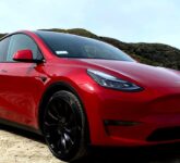 Tesla Model Y Tembus 4 Juta Unit, Tiga Tahun Memimpin Mobil Penumpang Terlaris Dunia Tesla Model Y Tembus 4 Juta Unit, Tiga Tahun Memimpin Mobil Penumpang Terlaris Dunia