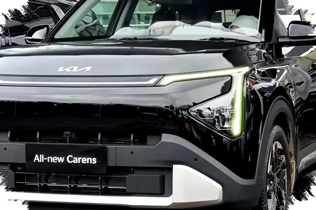 KIA Carens Facelift 2026 CBU India Harga Terjangkau Di Bawah 400 Juta, Fitur Disunat Apakah Masih Layak MPV Keluarga?