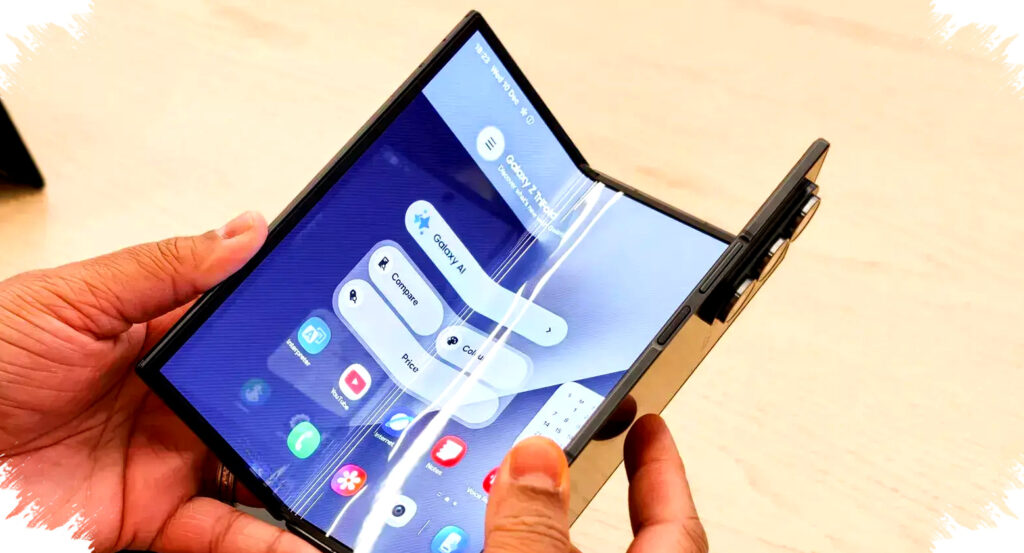 Galaxy Z TriFold Melesat dalam Menit, Samsung Memilih Jalur Eksklusif?