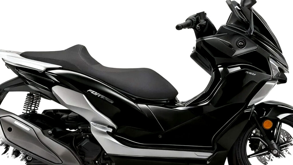 Resmi Meluncur! QJ Motor Fort 350 Rp128 Juta, Irit BBM Bagasi Luas Fitur AR Navigasi