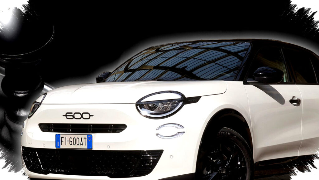 Fiat Kembali Bergerak Kontra Arus, Hadirkan 600 Petrol Manual Eksklusif, Tinggalkan Hybrid dan EV