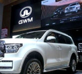 GWM Tank 500 Tantang Dominasi Fortuner dan Pajero Sport, Siapa Unggul Di Medan Mesin dan Harga? GWM Tank 500 Tantang Dominasi Fortuner dan Pajero Sport, Siapa Unggul Di Medan Mesin dan Harga?