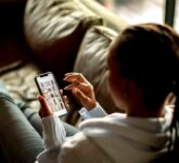 Melepaskan Ketergantungan iCloud, Cara Cerdas Backup Foto iPhone Otomatis Lewat Google Photos Tanpa Ribet Melepaskan Ketergantungan iCloud, Cara Cerdas Backup Foto iPhone Otomatis Lewat Google Photos Tanpa Ribet