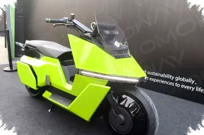 Omo X Motor Listrik Pertama di Dunia yang Bisa Berdiri Sendiri, Indonesia Jadi Pionir Teknologi Revolusioner!