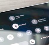 Galaxy S26 Punya Fitur Tak Terduga, Dialog Netflix Kini Jauh Lebih Jelas