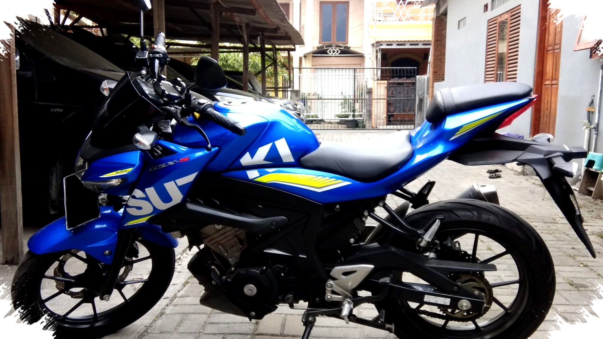 Suzuki GSX-S150 Vs Honda CB150R StreetFire, Duel Mesin Bertenaga Atau Kenyamanan Harian Yang Menang?