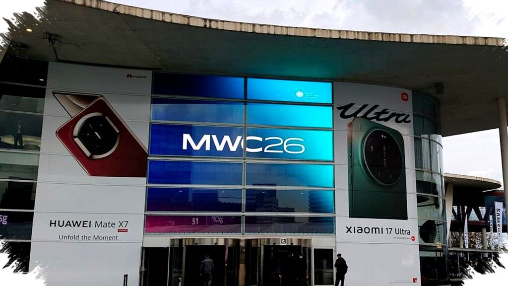 Tecno Modular Phone Tembus Batas Ketipisan, PetPhone Ciptakan Revolusi Baru Komunikasi Hewan Peliharaan di MWC 2026