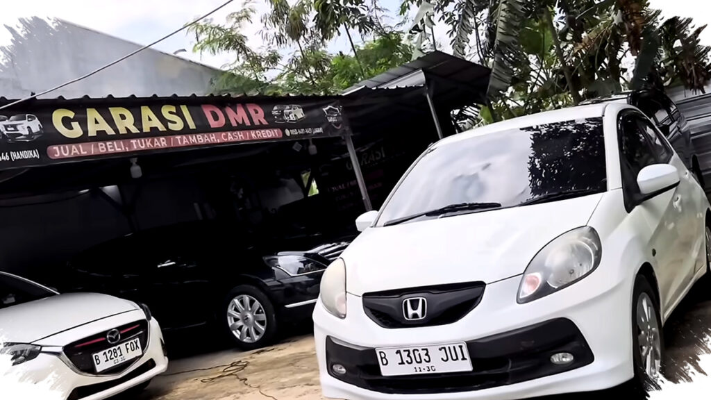 Jelang Lebaran Harga Mobil Bekas Turun Drastis, Garasi DMR Cikunir Tawarkan Unit Siap Pakai Pajak Hidup
