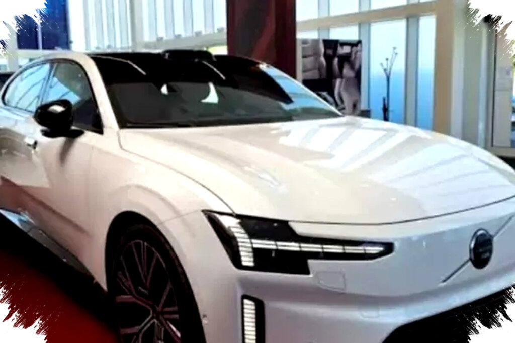 Volvo ES90 Meluncur di Indonesia Hadirkan Jarak Tempuh 661 Km Mengancam BMW i5 dengan Harga Rp2,1 Miliar