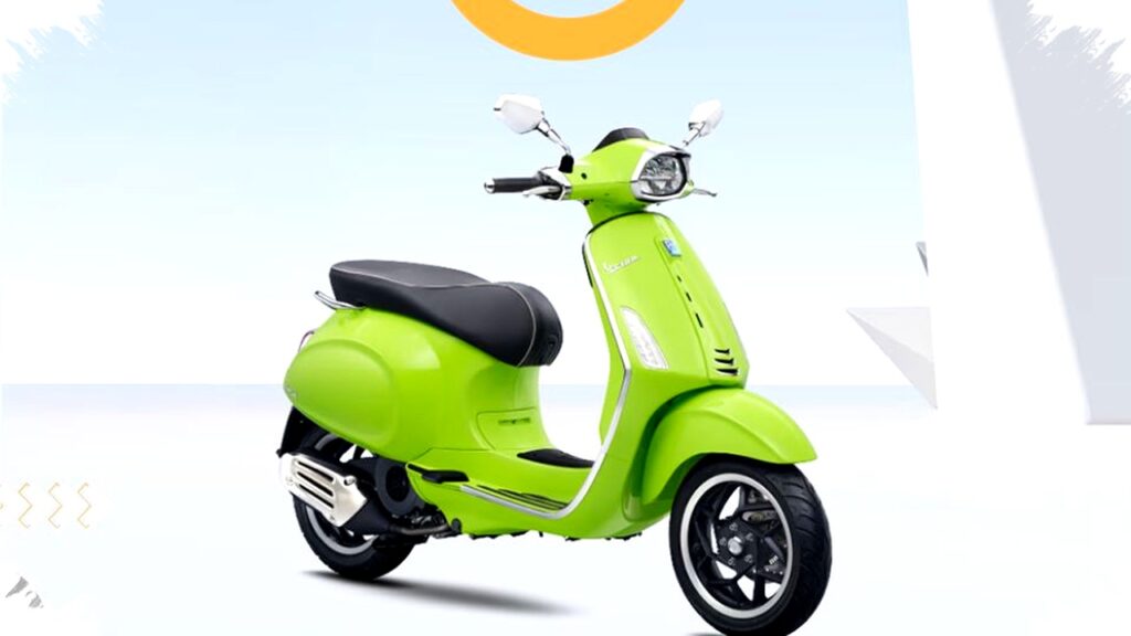 Vespa Sprint Tech 150 Tampil Futuristis dan Eksklusif, Pesaing Skuter Premium Wajib Waspada dengan Teknologi Canggihnya