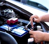 Jangan Tunggu Aki Soak Mogok di Rest Area Menanti, Panduan Cek Teknis Voltase Mobil Sebelum Perjalanan Jauh