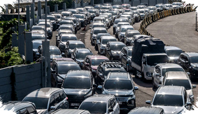 Mudik Pakai Mobil Pribadi Perlu Persiapan Matang, Cek Lima Hal Kritis Ini Agar Perjalanan Aman dan Bebas Risiko