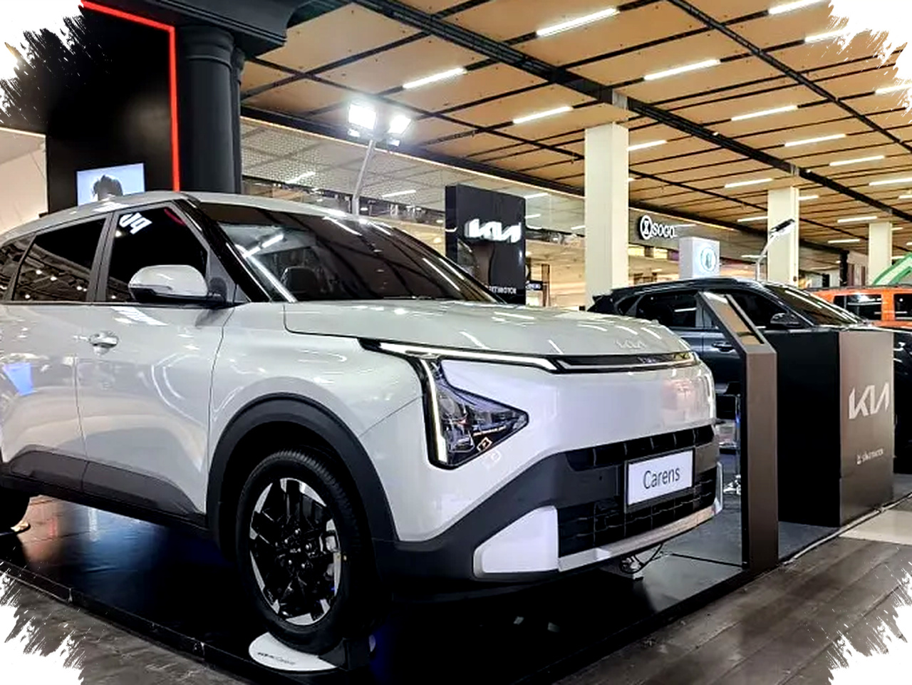 Kia Sambangi Jakarta dan Bandung Selama Ramadhan, Pamerkan All New Carens dan New Sonet dengan Fitur Keselamatan Tinggi