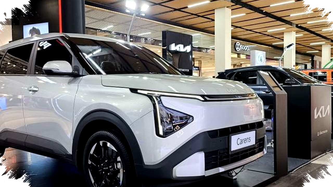 Momentum Ramadan Mengerek Penjualan Kia Lewat Mall Exhibition, All New Carens dan New Sonet Tantang Dominasi Kompetitor di Pasar Keluarga Urban