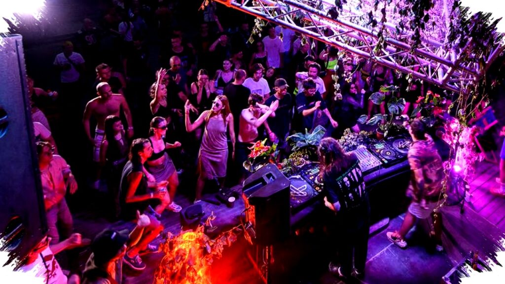 We Will Rave On Putin’s Grave, Tarian dan Musik Jadi Perlawanan Hidup di Tengah Perang Ukraina yang Tak Kunjung Usai