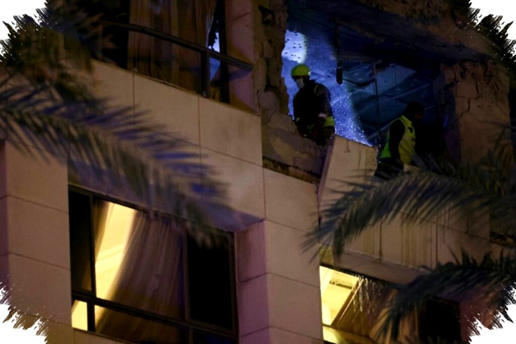 Serangan Udara Israel Tewaskan Empat di Hotel Beirut, Konflik Memanas Antara Iran-Hizbullah dan Israel