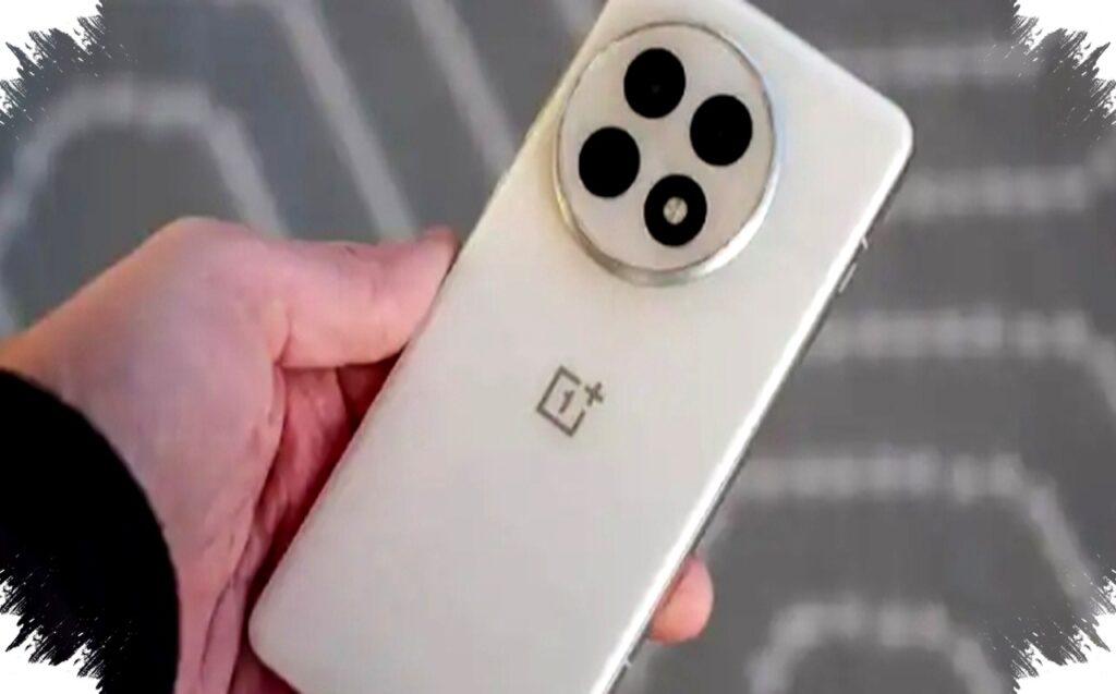 OnePlus 13 Hadir Dengan 24GB RAM Dan Tiga Kamera 50MP Memukau Siap Taklukkan Semua Tantangan Gaming dan Foto Profesional