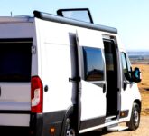 Van Life Bukan Lagi Impian Murah, Melainkan Investasi Fantastis dengan Harga Fantasi yang Mengagetkan! Van Life Bukan Lagi Impian Murah, Melainkan Investasi Fantastis dengan Harga Fantasi yang Mengagetkan!