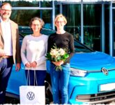 Cetak Rekor Dunia Volkswagen Kirim 2 Juta Unit Mobil Listrik, Bagaimana Perjalanan Panjang Mereka Meraih Dominasi EV? Cetak Rekor Dunia Volkswagen Kirim 2 Juta Unit Mobil Listrik, Bagaimana Perjalanan Panjang Mereka Meraih Dominasi EV?