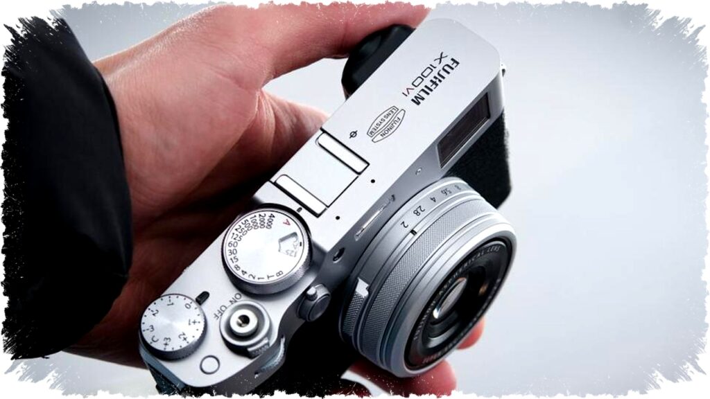 Duel Sengit Dua Tren Kamera Kompak Dari Murah Retro Hingga Canggih Mirrorless, Mana yang Layak Anda Pilih?