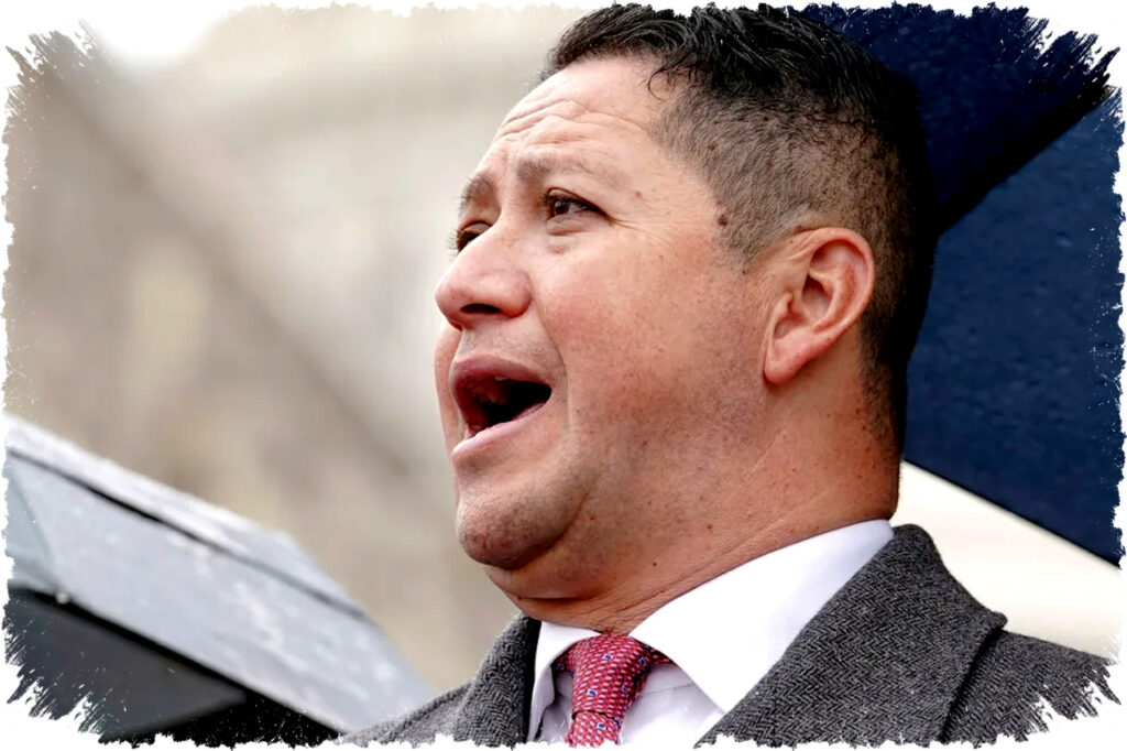 GOP Congressman Tony Gonzales Hadapi Primari Texas Setelah Tuduhan Perselingkuhan dan Kematian Tragis Stafnya, Akankah Selamat?