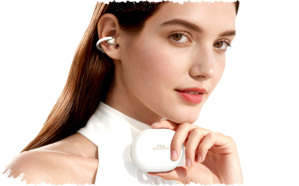 TCL CrystalClip, Inovasi Earbuds Klip Terbuka Bersatu dengan Sentuhan Mewah Kristal Swarovski yang Memukau