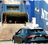 Toyota Indonesia Nyaris Tembus 300 Ribu Unit Ekspor 2026, Rekor Baru Rugikan Industri Otomotif Nasional?