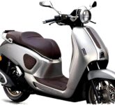 Honda NWF150 Siap Goyang Vespa Dengan Perpaduan Retro Mewah dan Teknologi Canggih yang Belum Pernah Ada Sebelumnya
