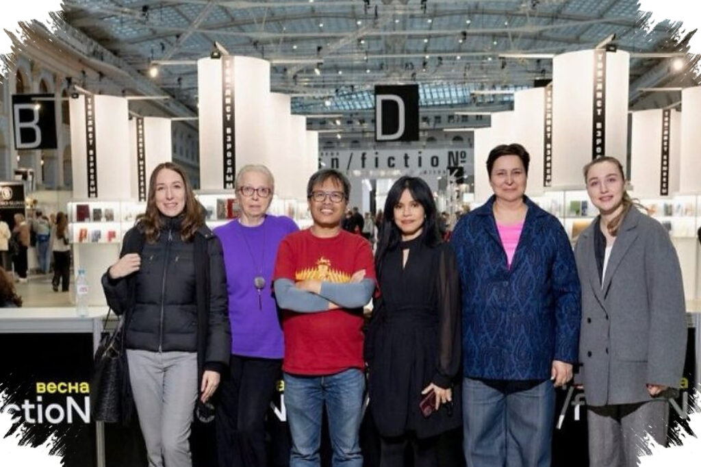 Eka Kurniawan di Moskow, Cantik Itu Luka Menembus Pembaca Rusia