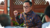 Dony Oskaria Tutup 167 BUMN, Janji Tak Ada PHK Pegawai Dony Oskaria Tutup 167 BUMN, Janji Tak Ada PHK Pegawai