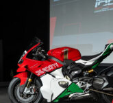 Ducati Genap 100 Tahun, Superleggera V4 Centenario Tricolore Cuma 100 Unit dan Punya Rem MotoGP