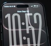 iPhone 20 Tahun Apple Bersiap Berubah Arah, Rumor Layar Quad-Curved Jadi Penanda Besarnya iPhone 20 Tahun Apple Bersiap Berubah Arah, Rumor Layar Quad-Curved Jadi Penanda Besarnya