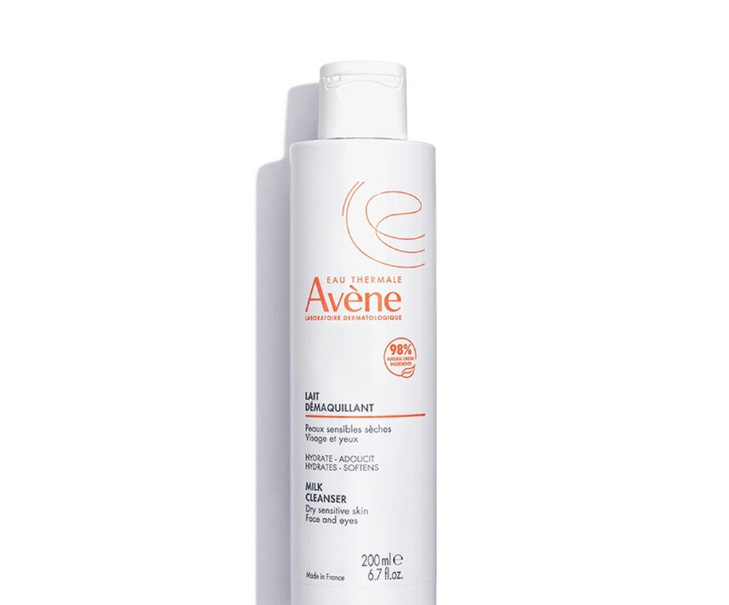 Bye Kulit Kering, 4 Milk Cleanser Ini Bikin Wajah Lembap Tanpa Ketarik