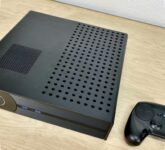 Steam Machine Muncul di Komodo Station, Sinyal Peluncuran Valve Tinggal Hitungan Minggu? Steam Machine Muncul di Komodo Station, Sinyal Peluncuran Valve Tinggal Hitungan Minggu?