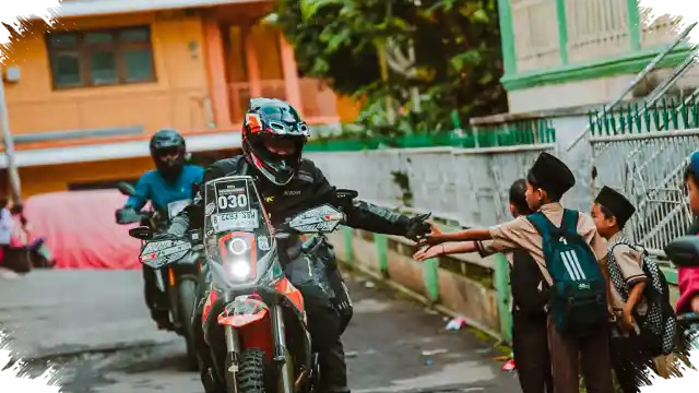 80 Rider GSrek Siap Tembus Sumba, Touring Ini Bawa Misi Air Bersih dan Sekolah