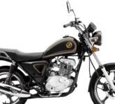 Suzuki QS150 Seperti Thunder yang Bangkit Lagi, Desain Klasik dan Mesin 150cc Menyerang Pasar Retro