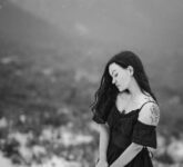 5 Prompt Gemini AI Untuk Foto Estetik Efek Angin, Rahasia Nuansa Sinematik Tanpa Alat Mahal 5 Prompt Gemini AI Untuk Foto Estetik Efek Angin, Rahasia Nuansa Sinematik Tanpa Alat Mahal