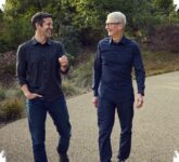 John Ternus Naik Jadi CEO Apple Gantikan Tim Cook, Jejak Karier dan Nilai Kekayaannya